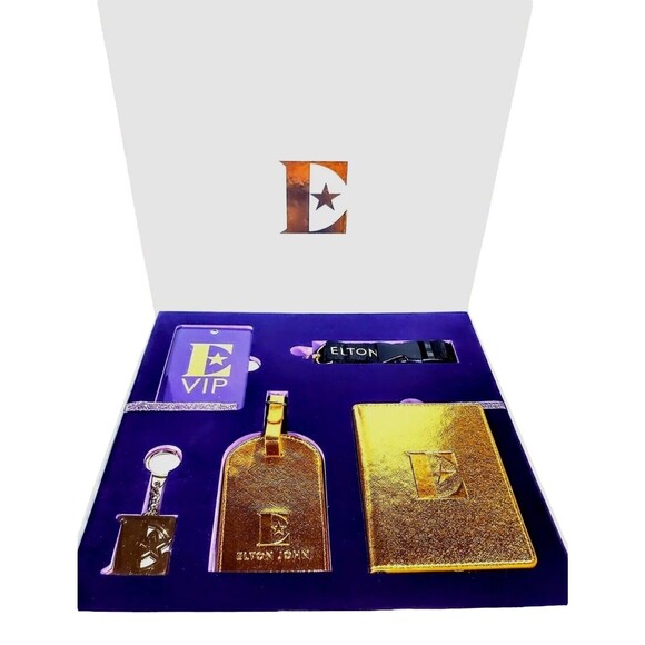 ELTON JOHN VIP FAREWELL GOODBYE TOUR Concert Gift‎ Set Yellow Brick Road BUNDLE - Picture 1 of 12